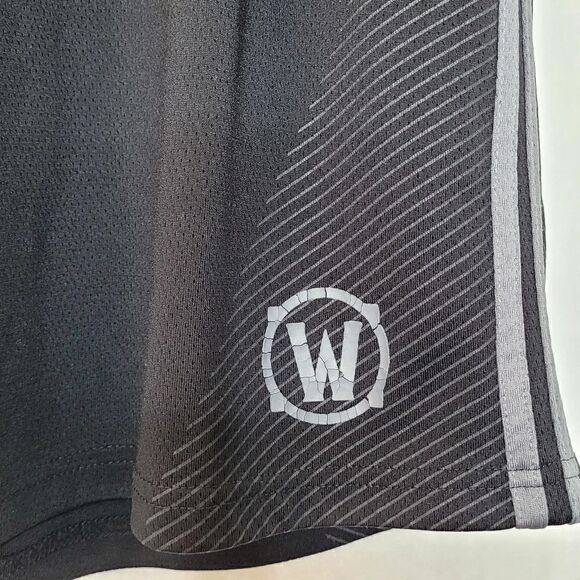 Blizzard World of Warcraft Shorts Size Large - Picture 2 of 6